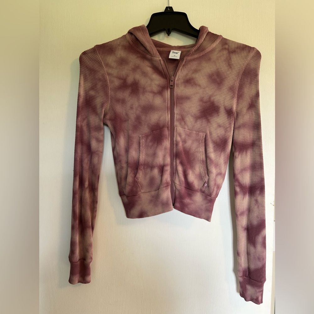 Aritzia Zip Up